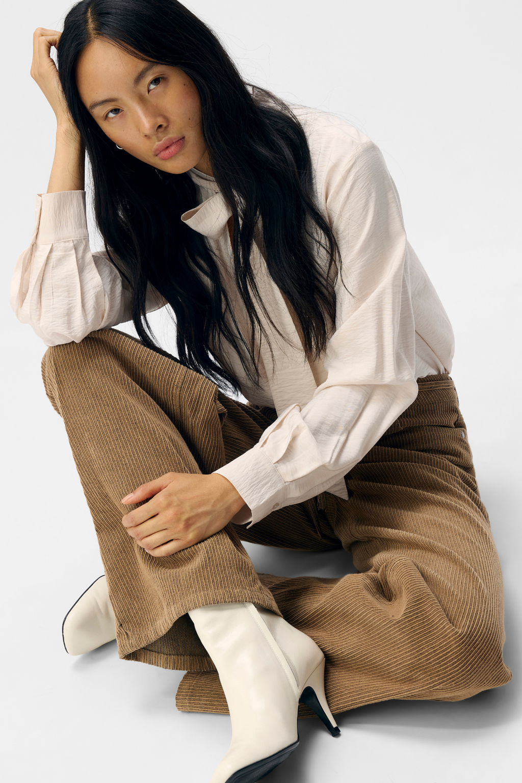 Moji Alima Bred Jeans - Tannin Black