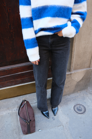 Performance Wide Jeans - Washed Black Denim