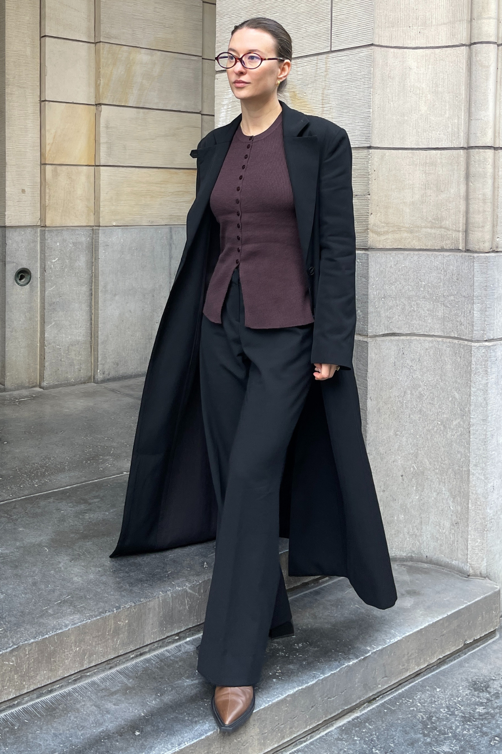 Ukino Strikkecardigan med O-hals - Sjokoladeplomme