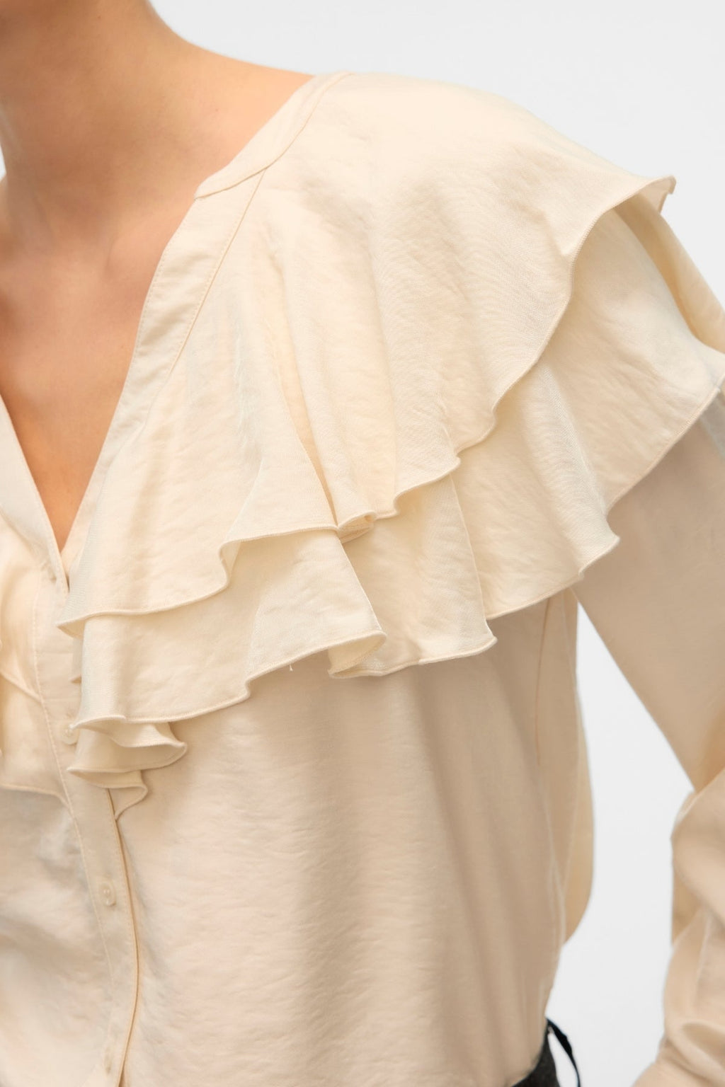 Lizzi Flounce Top - Bjørk