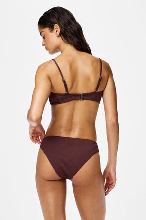 Kaya Seersucker Bikinitopp - Deep Mahogany