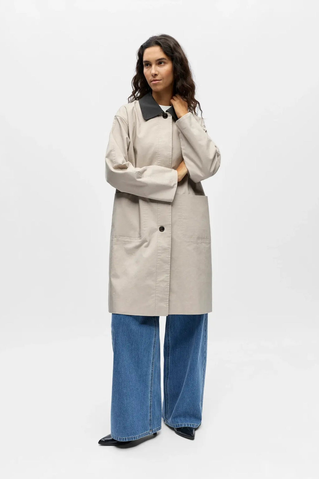 Object Alora Lang Trenchcoat - Birch Magnet