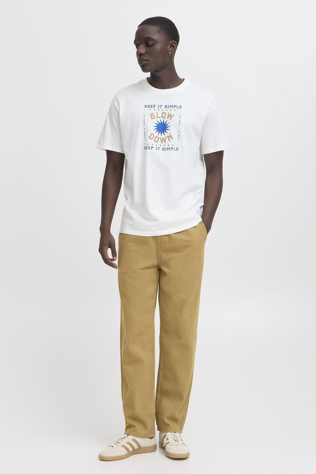 Caleb Loose Fit Jeans - Lysebrun