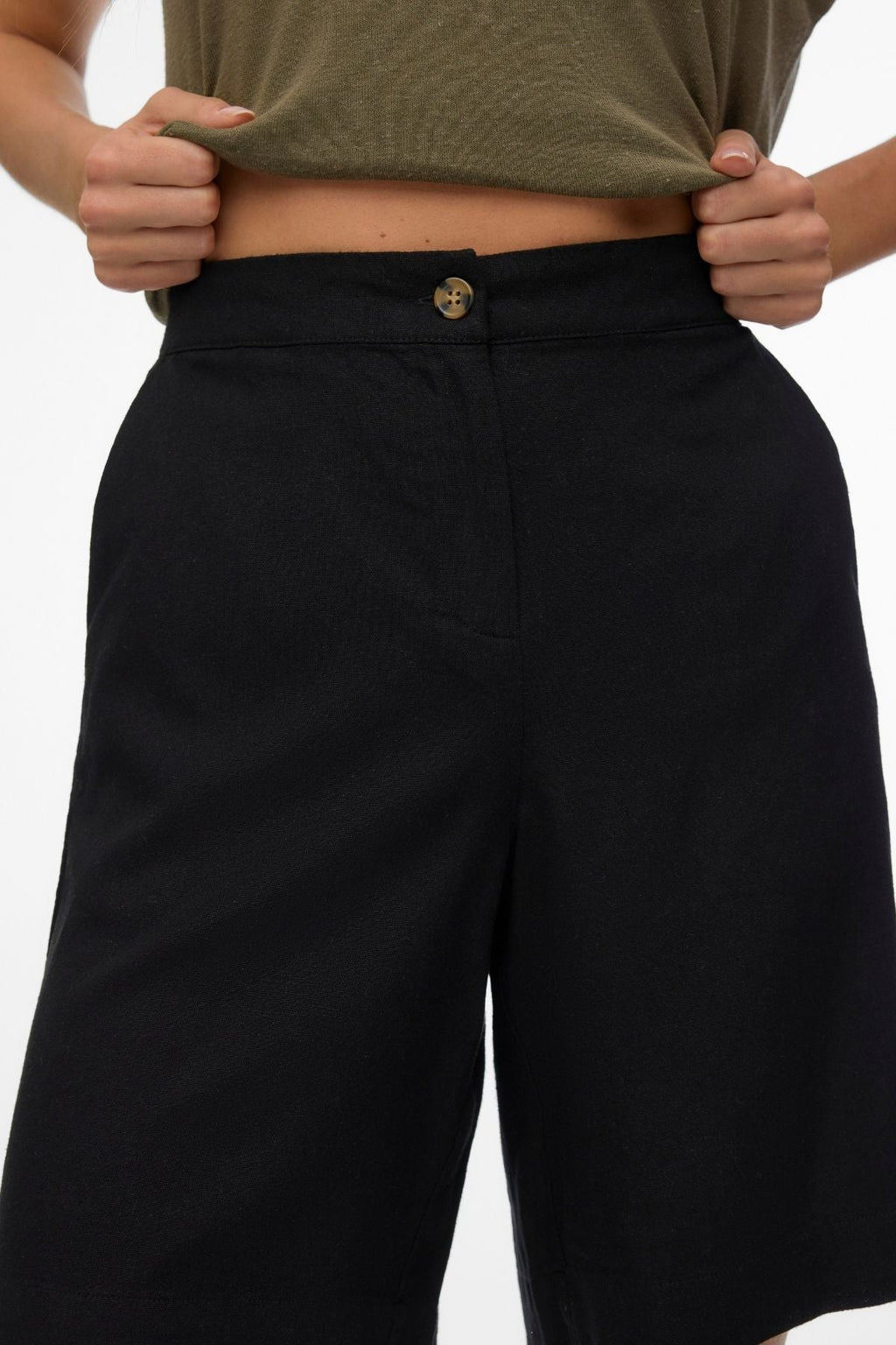 Natali Shorts - Svart