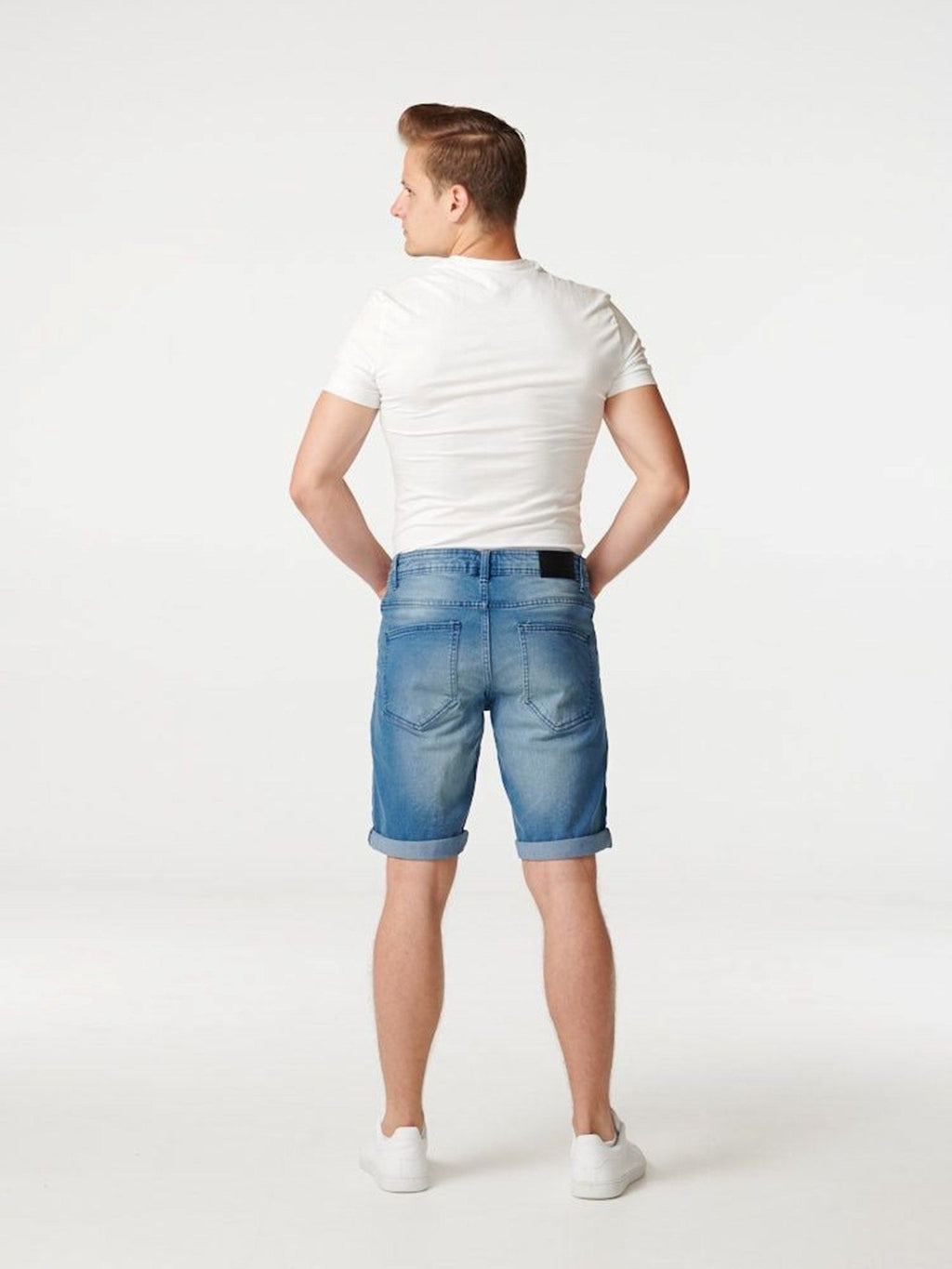 Performance Denim Shorts - Blå