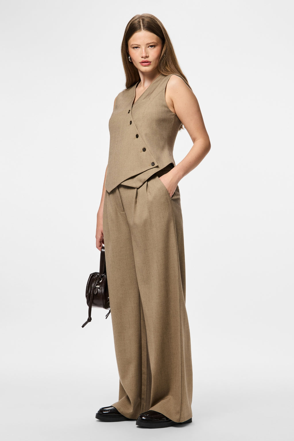 Bubbles Asymmetrisk Vest - Greige