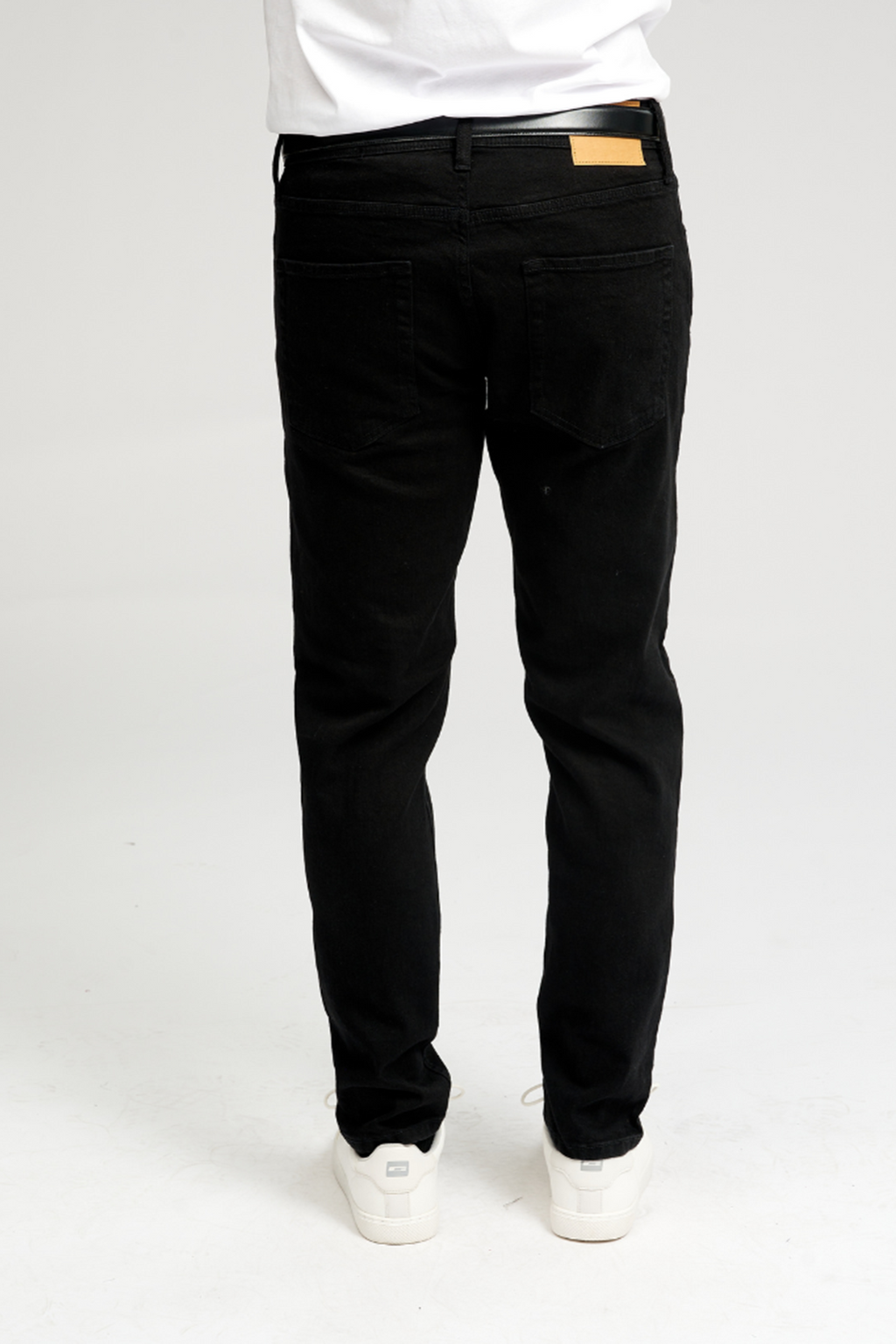 Performance Jeans (Regular) - Black Denim
