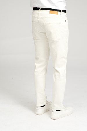 Performance Jeans (Regular) - Ecru