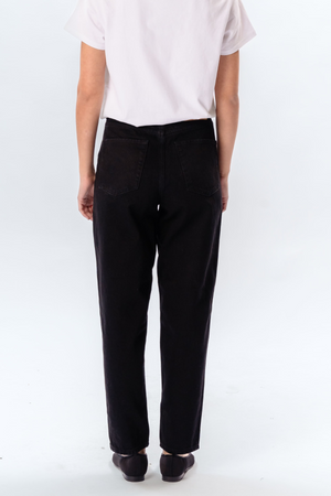 Performance Mom Jeans - Black Denim