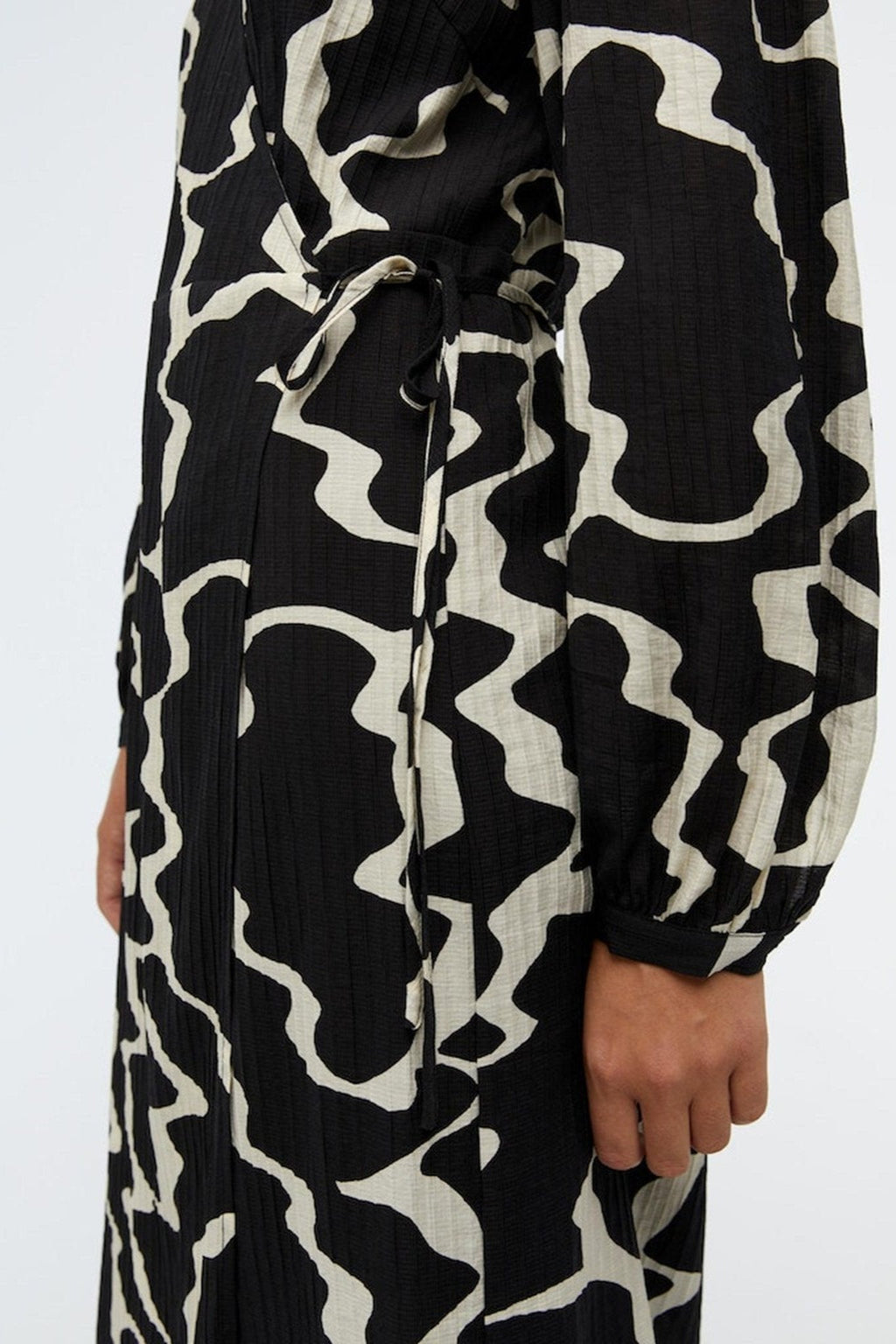 Vanja Wrap Kjole - Sort