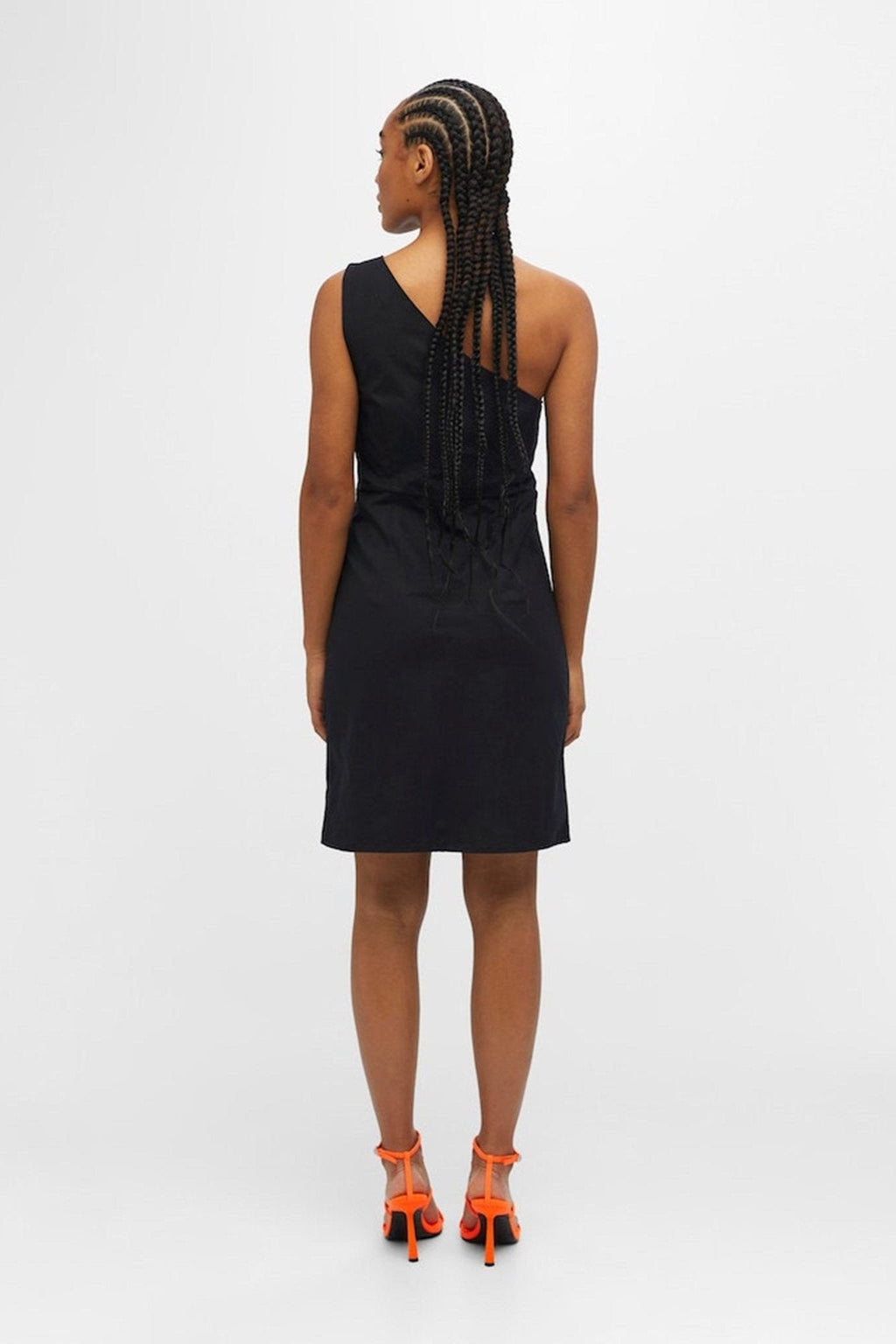 Olga Kort Kjole - Svart