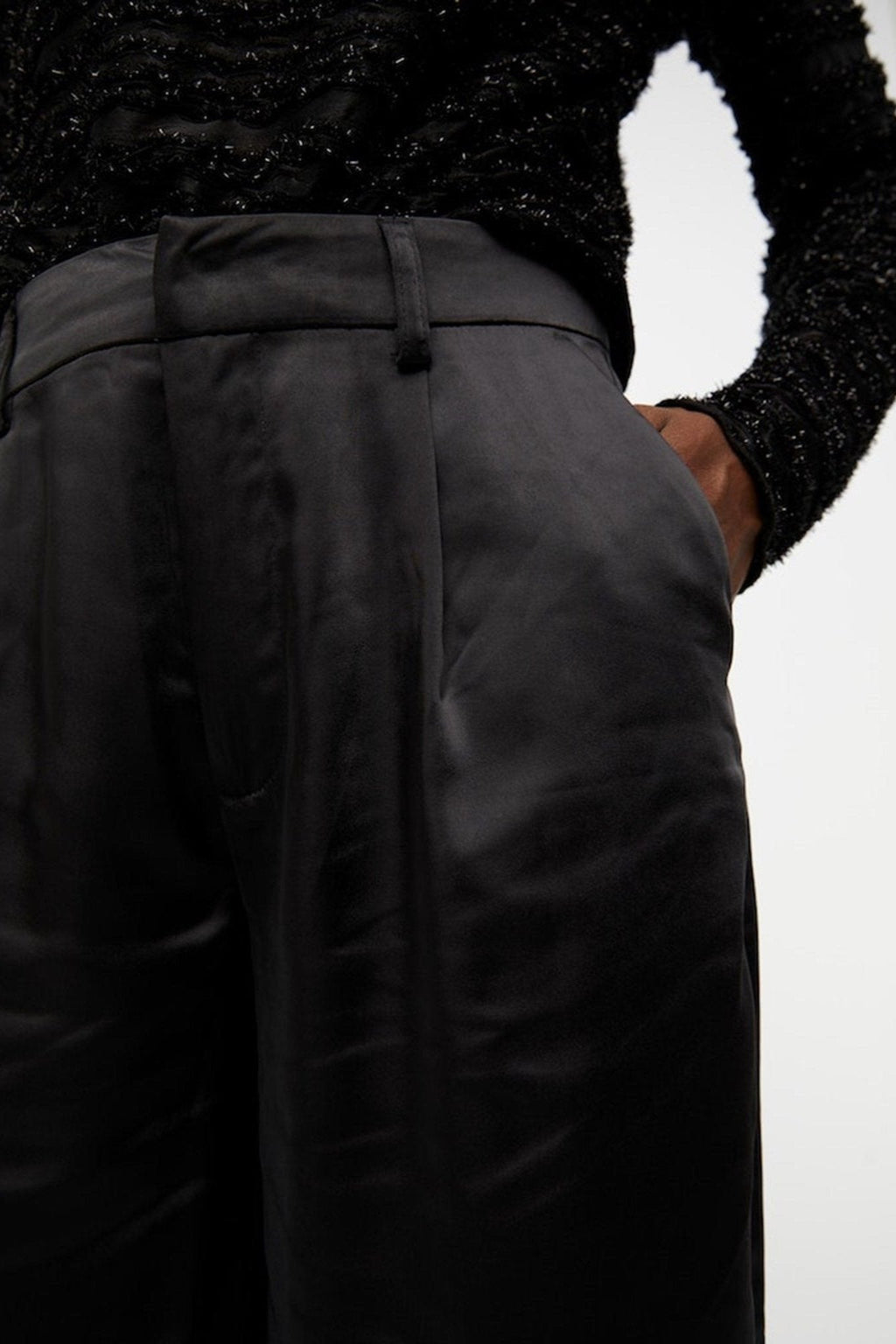 Debra Mid Waist Pants - Svart