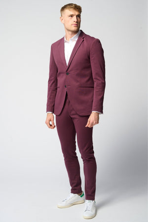 Performance Suit™️ (Burgundy) + Performance-skjorte - Pakketilbud