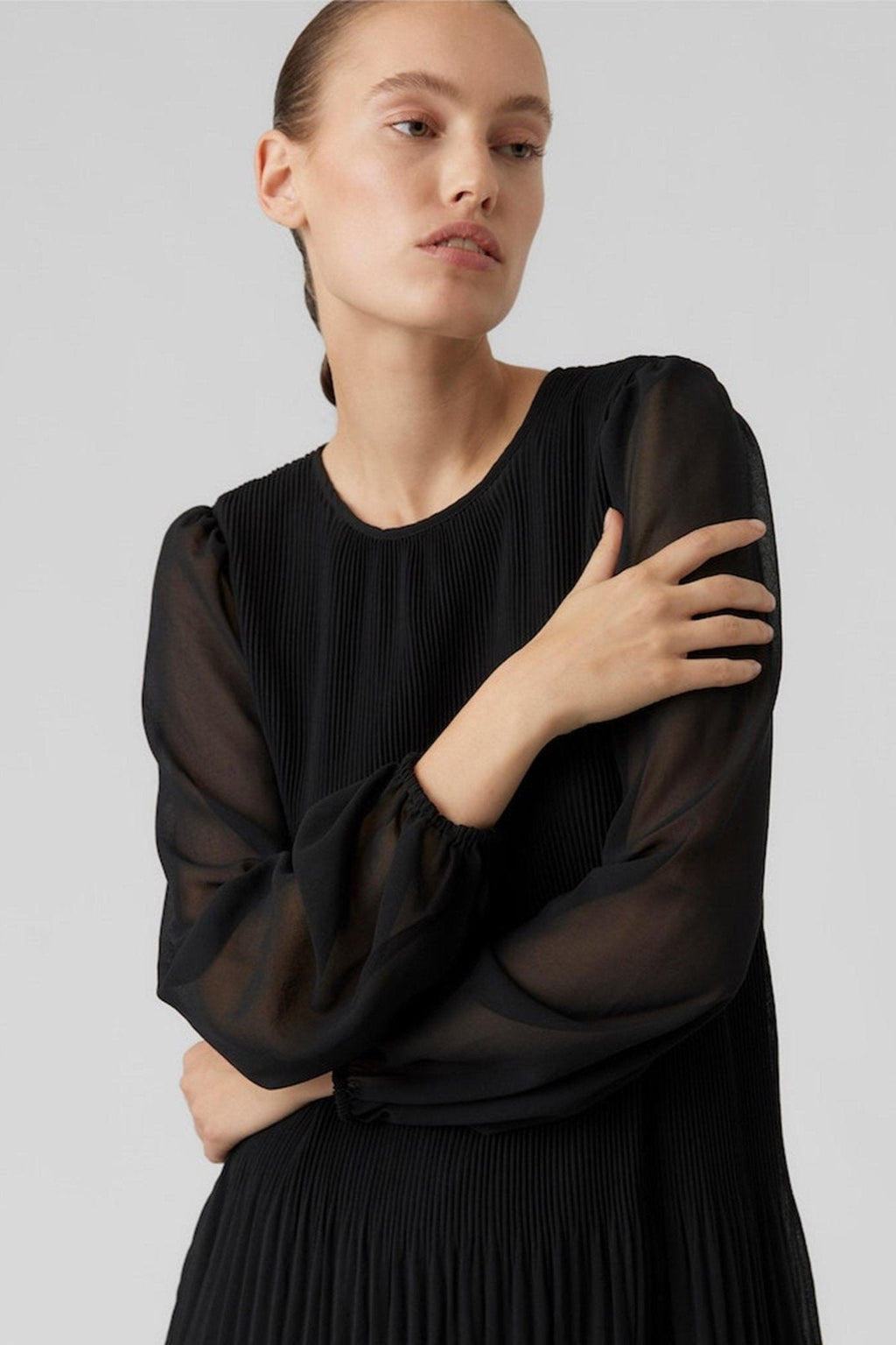 Ally Kjole - Black