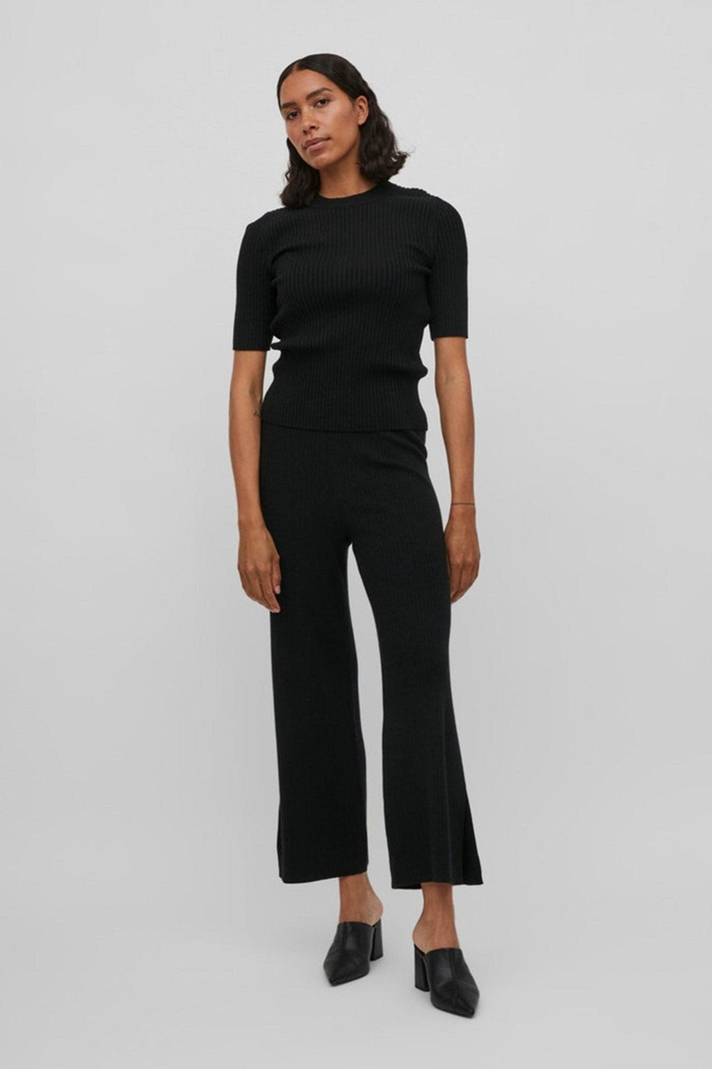 Kasley Flared Pants - Svart