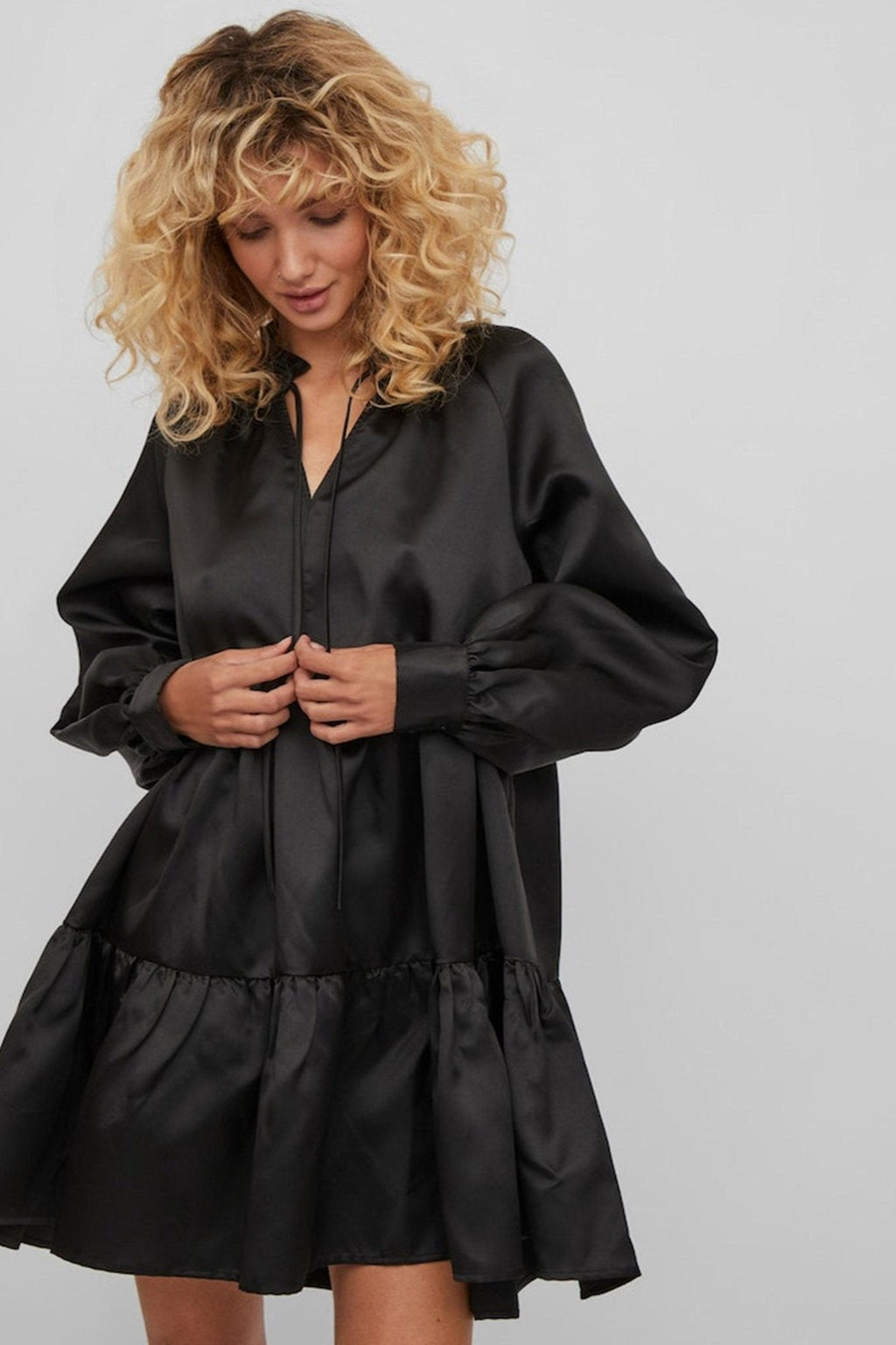 Shina Kort Kjole - Svart