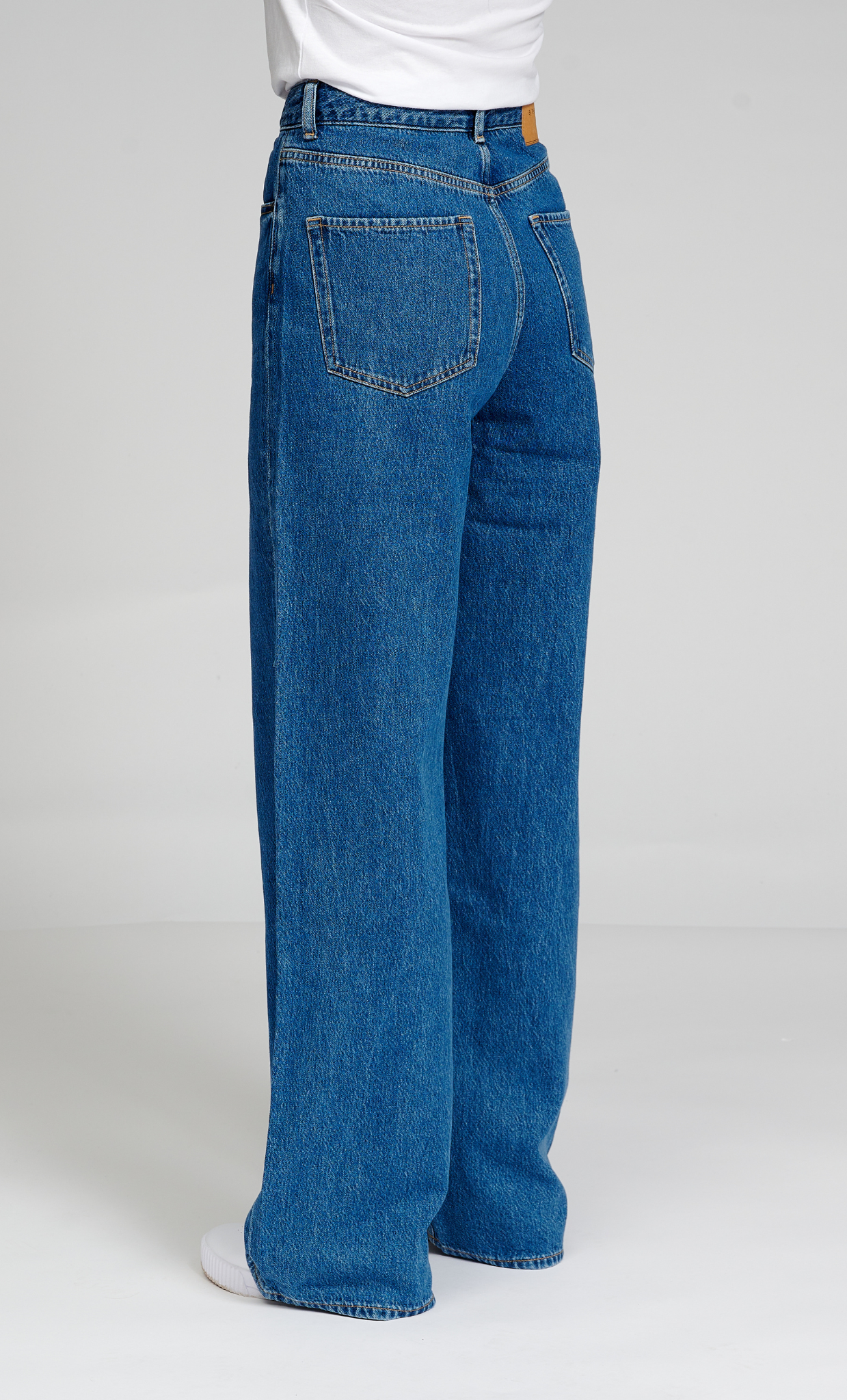 Performance Wide Jeans - Medium Blue Denim - TeeShoppen 11