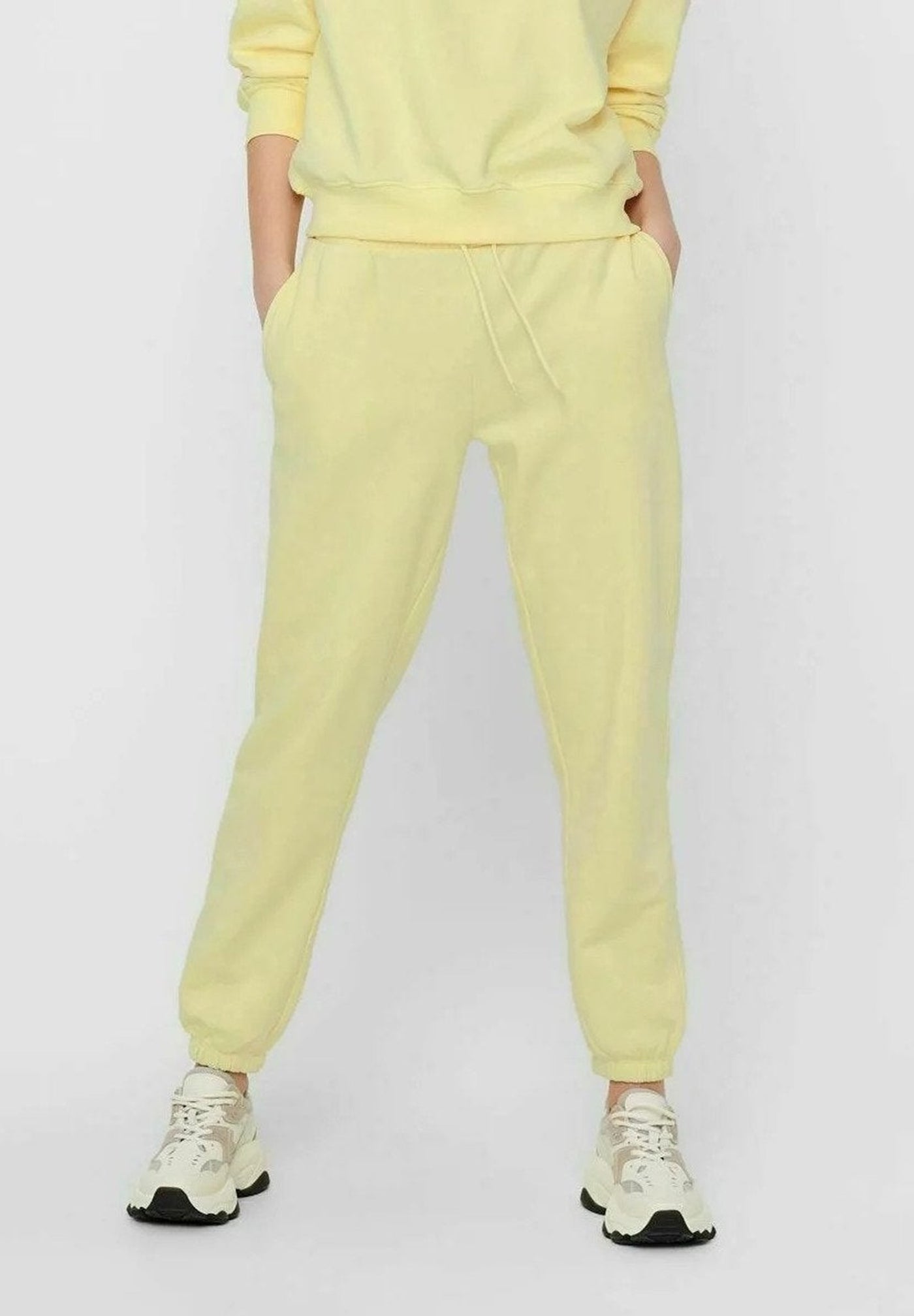 Comfy sweatpants - Pastel gul - ONLY