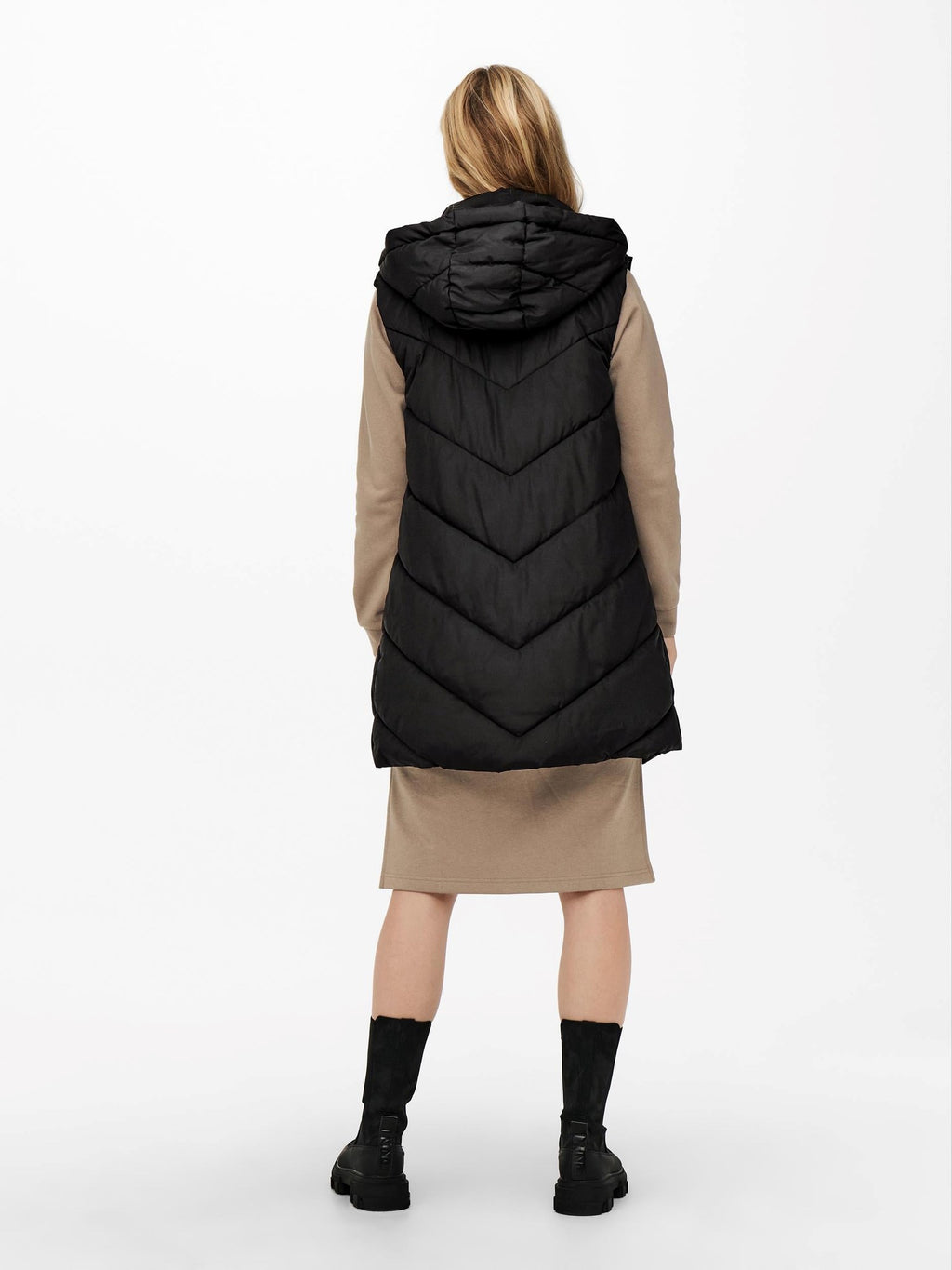 Skylar Padded Hood Waistcoat - Svart
