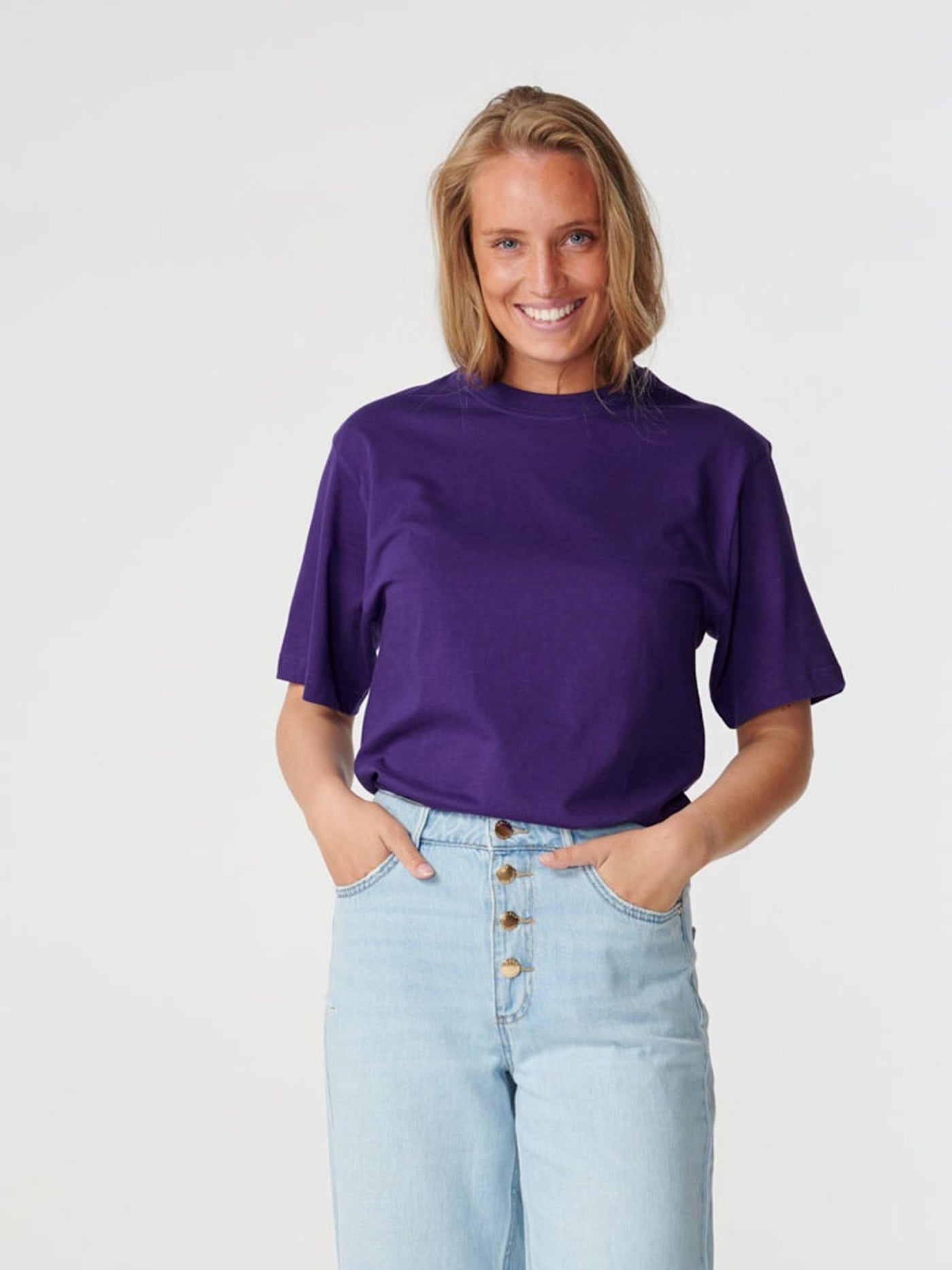 Oversized t-shirt - Violet - TeeShoppen